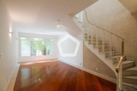 Casa com 3 Quartos à venda, 150m² no Aclimação, São Paulo