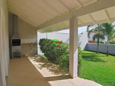 Casa de Condomínio com 3 Quartos para alugar, 215m² no Bosque, Vinhedo