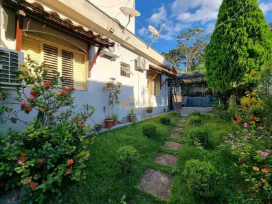Casa com 3 Quartos à venda, 78m² no Vale do Sol, Divinópolis