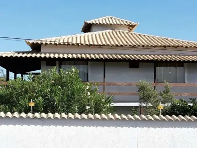 Casa com 4 Quartos à venda, 310m² no Parque Balneário São Francisco, Cabo Frio