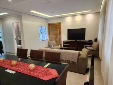 Sobrado com 3 Quartos à venda, 190m² no Santa Teresinha, São Paulo