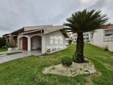 Casa com 3 Quartos à venda, 250m² no Centro, Itajaí