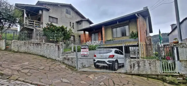 Casa com 2 Quartos à venda, 183m² no Salgado Filho, Caxias do Sul