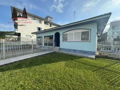 Casa com 4 Quartos à venda, 250m² no Centro, Antônio Carlos