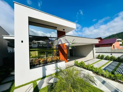 Casa com 3 Quartos à venda, 160m² no São Sebastião, Palhoça