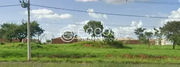 Lote/Terreno à venda, 300m² no Loteamento Luizote de Freitas IV, Uberlândia