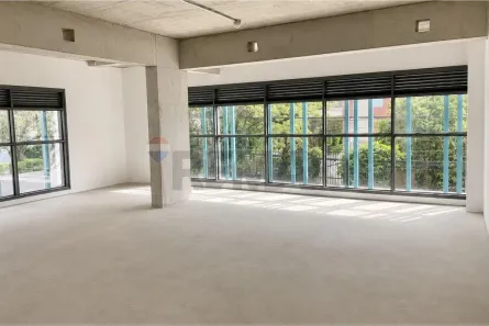 Ponto Comercial para alugar, 326m² no Indianópolis, São Paulo