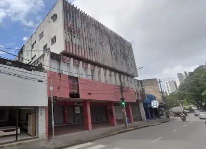 Prédio Comercial para alugar, 1558m² no Espinheiro, Recife