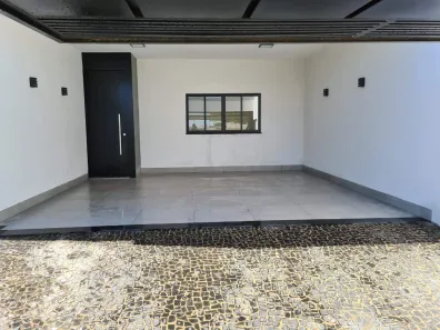Casa com 3 Quartos à venda, 170m² no Grand Ville, Uberlândia