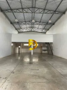 Galpão/Depósito/Armazém para alugar, 238m² no Jardim Itália, Uberaba