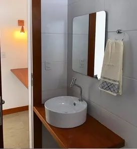 Imóvel Comercial com 6 Quartos à venda, 200m² no Centro, Guarapari