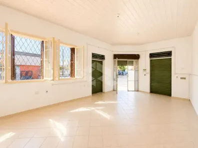Ponto Comercial para alugar, 53m² no Medianeira, Porto Alegre