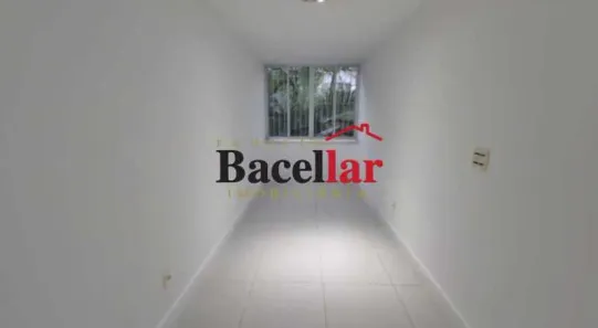 Apartamento com 2 Quartos para alugar, 70m² no Lagoa, Rio de Janeiro