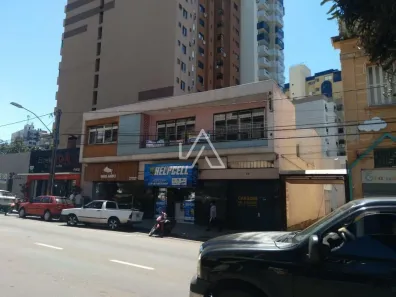 Apartamento com 3 Quartos para alugar, 300m² no Centro, Passo Fundo