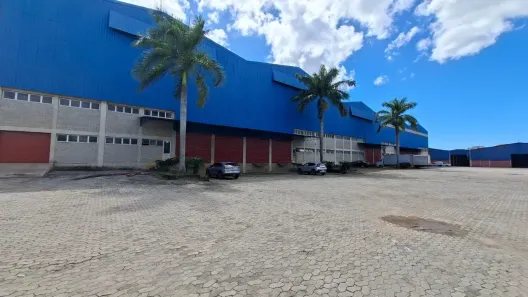 Galpão/Depósito/Armazém para alugar, 1270m² no Planalto de Carapina, Serra