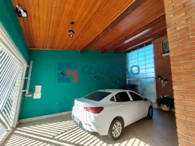 Sobrado com 3 Quartos à venda, 355m² no Vila Nova Esperia, Jundiaí