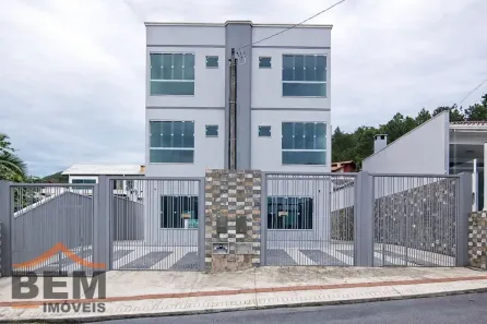 Casa com 3 Quartos à venda, 140m² no Ariribá, Balneário Camboriú