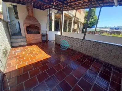 Casa com 4 Quartos à venda, 240m² no Barro Vermelho, São Gonçalo