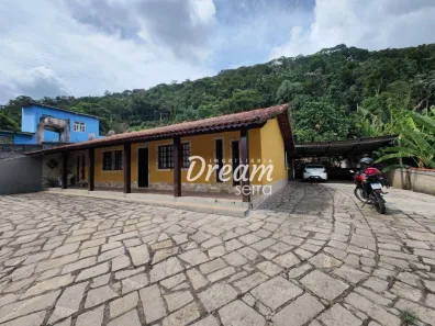 Casa com 4 Quartos à venda, 114m² no Pessegueiros, Teresópolis