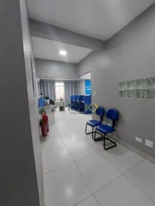 Sala Comercial à venda, 65m² no Centro, Santos