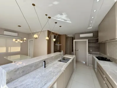 Sobrado com 3 Quartos à venda, 198m² no Parque Verde, Cascavel