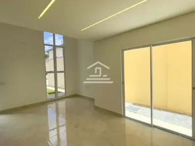 Sobrado com 3 Quartos à venda, 150m² no Coaçu, Eusébio