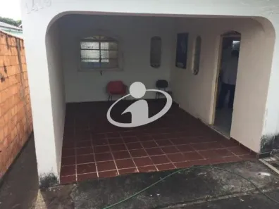 Casa com 3 Quartos à venda, 133m² no Tubalina, Uberlândia