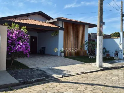 Casa de Condomínio com 3 Quartos para venda ou aluguel, 185m² no Parque das Flores, Taubaté