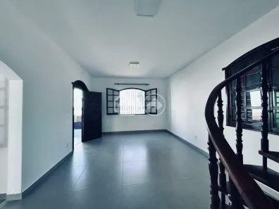 Casa com 5 Quartos para alugar, 400m² no Cinquentenário, Belo Horizonte