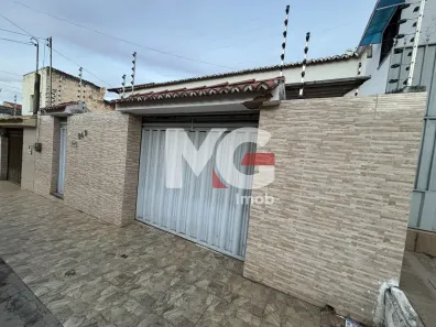 Casa com 3 Quartos à venda, 160m² no Pinto Madeira, Crato