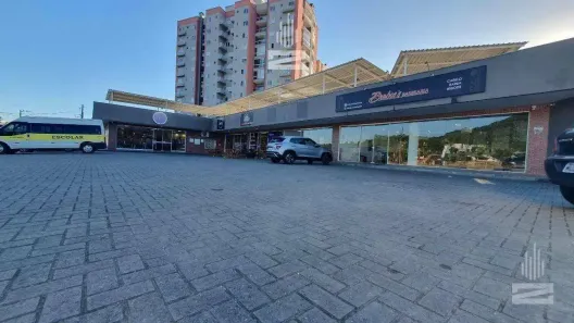 Ponto Comercial para alugar, 75m² no Itoupava Central, Blumenau