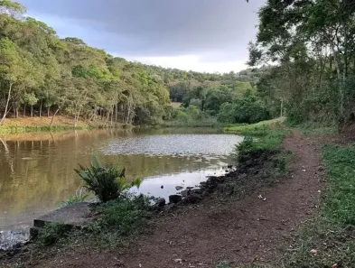 Fazenda/Sítio com 3 Quartos à venda, 2270000m² no , Brazópolis