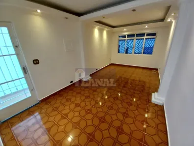 Sobrado com 3 Quartos para alugar, 139m² no Indianópolis, São Paulo
