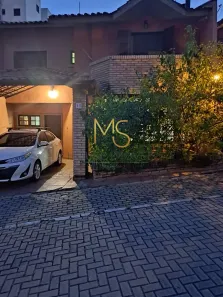 Casa com 3 Quartos à venda, 231m² no Granja Viana, Cotia