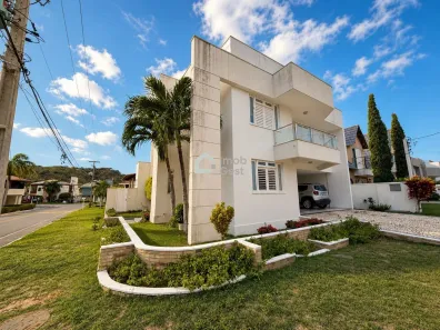 Casa de Condomínio com 5 Quartos à venda, 350m² no Candelária, Natal