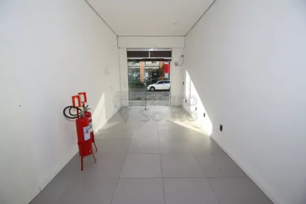 Sala Comercial para alugar, 37m² no Três Vendas, Pelotas