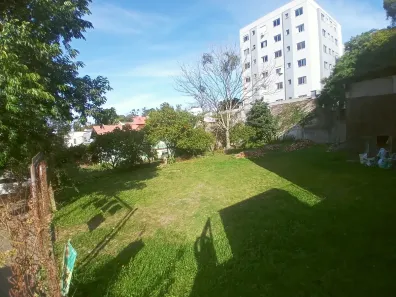 Lote/Terreno à venda, 676m² no Salgado Filho, Caxias do Sul