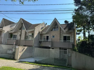 Sobrado com 3 Quartos à venda, 200m² no Boa Vista, Curitiba