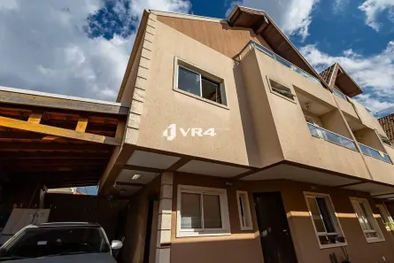 Sobrado com 3 Quartos à venda, 117m² no Guaíra, Curitiba