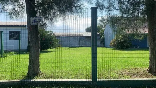 Lote/Terreno à venda, 300m² no Praia de Mariluz, Imbé
