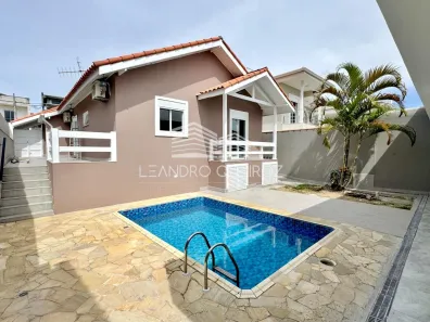 Casa de Condomínio com 3 Quartos à venda, 200m² no Parque Residencial Itapeti, Mogi das Cruzes