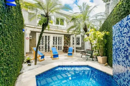 Casa com 3 Quartos para alugar, 288m² no Sétimo Céu, Porto Alegre