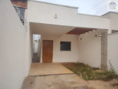 Casa com 2 Quartos para alugar, 87m² no Setor Ponta Kayana, Trindade
