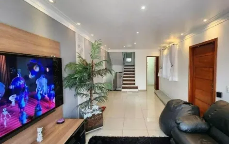 Sobrado com 3 Quartos à venda, 144m² no Jardim Rio das Pedras, Cotia