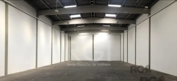 Galpão/Depósito/Armazém para alugar, 750m² no Sarandi, Porto Alegre