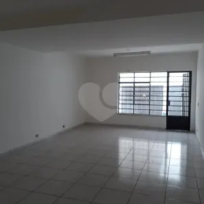 Imóvel Comercial com 3 Quartos para venda ou aluguel, 230m² no Vila Cordeiro, São Paulo
