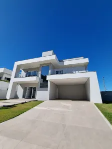 Casa de Condomínio com 4 Quartos à venda, 400m² no Ingleses do Rio Vermelho, Florianópolis