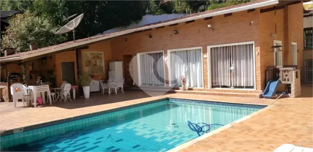 Casa de Condomínio com 4 Quartos à venda, 400m² no Caraguatá, Mairiporã