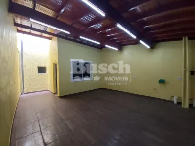Sobrado com 2 Quartos para venda ou aluguel, 180m² no Jardim Ferraz, Bauru