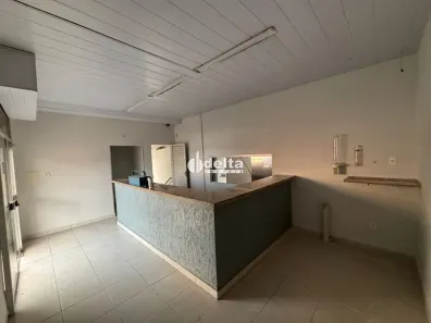 Ponto Comercial à venda, 960m² no Martins, Uberlândia